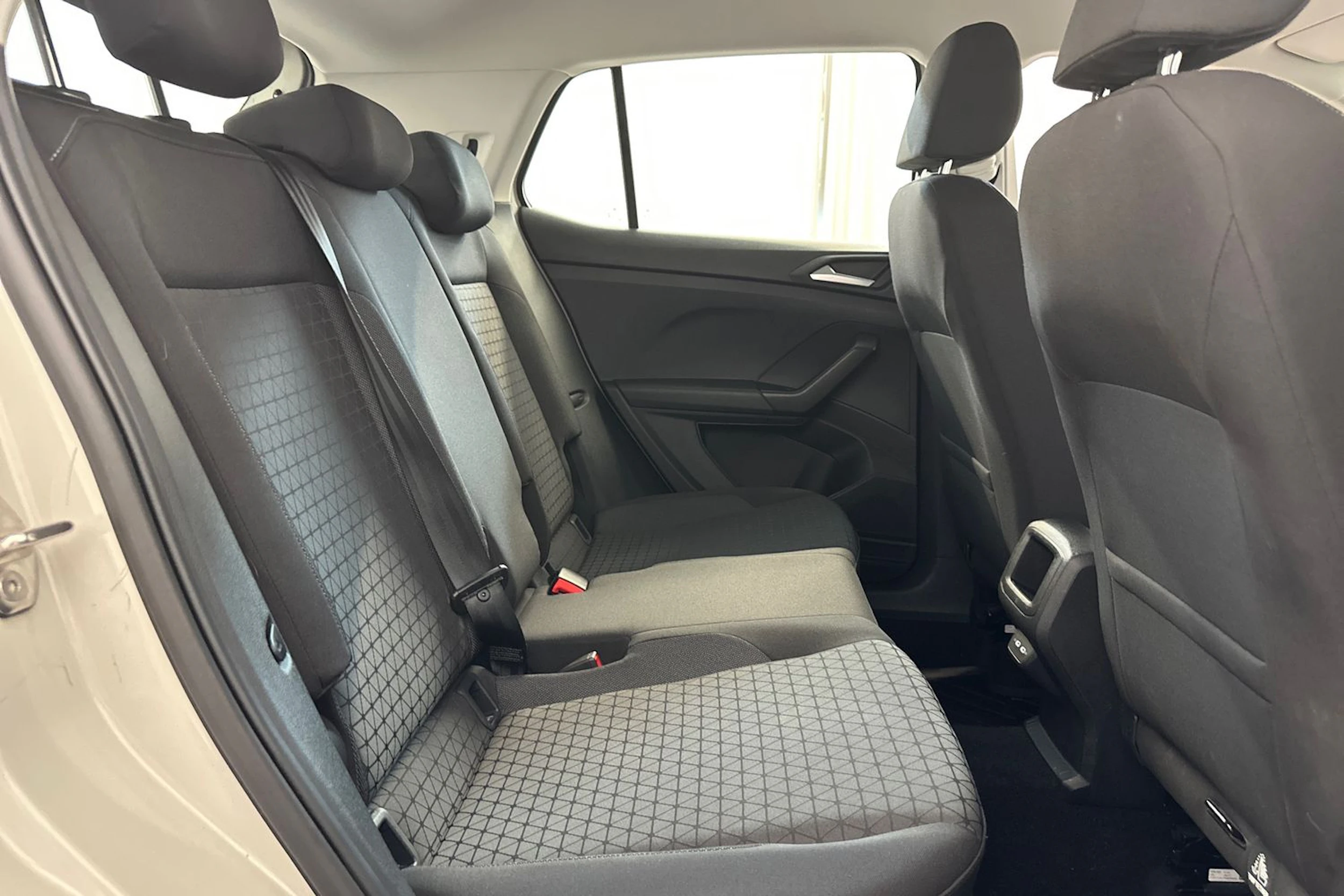 harmaa Volkswagen T-Cross 2022 kuva 10.