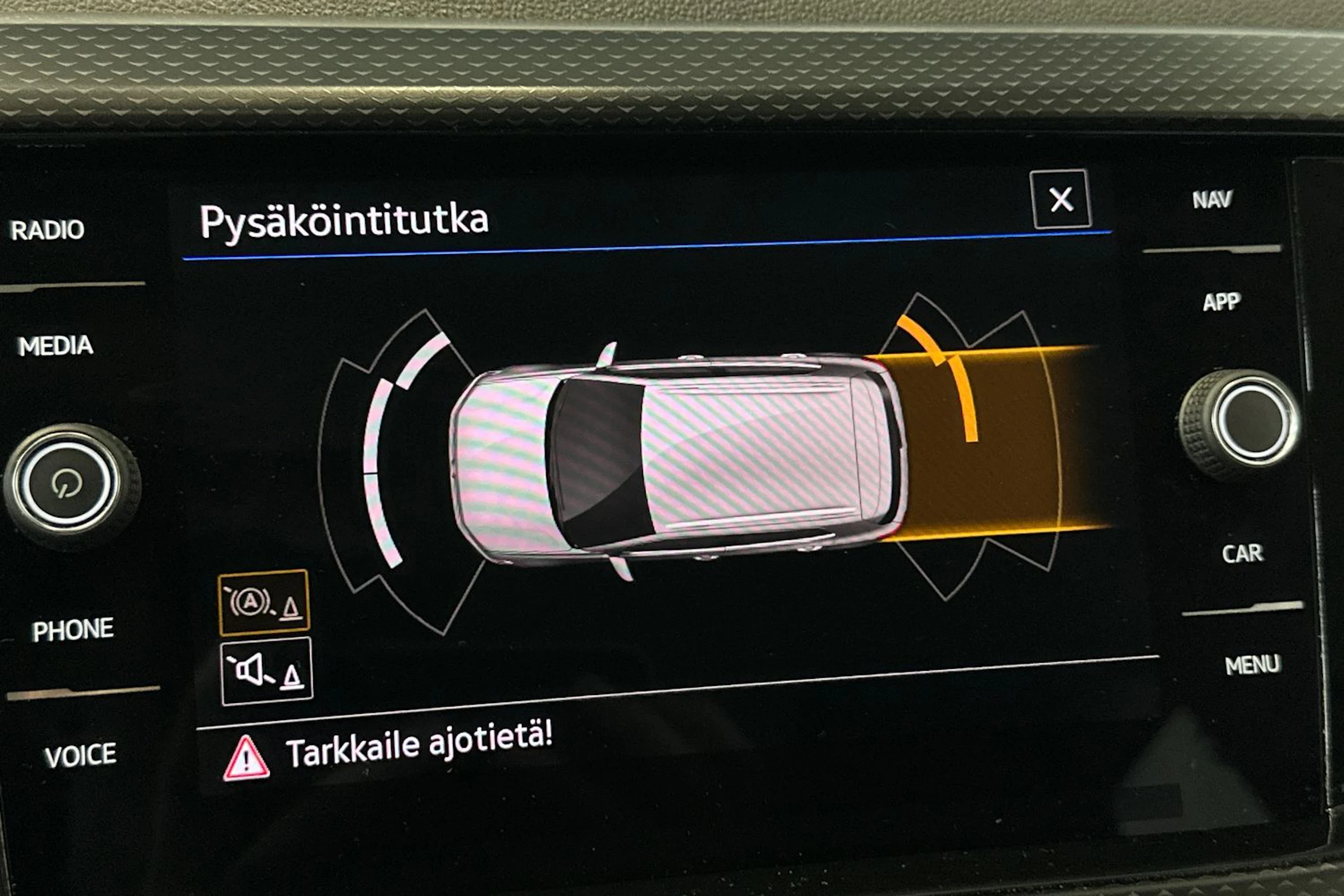 harmaa Volkswagen T-Cross 2022 kuva 23.