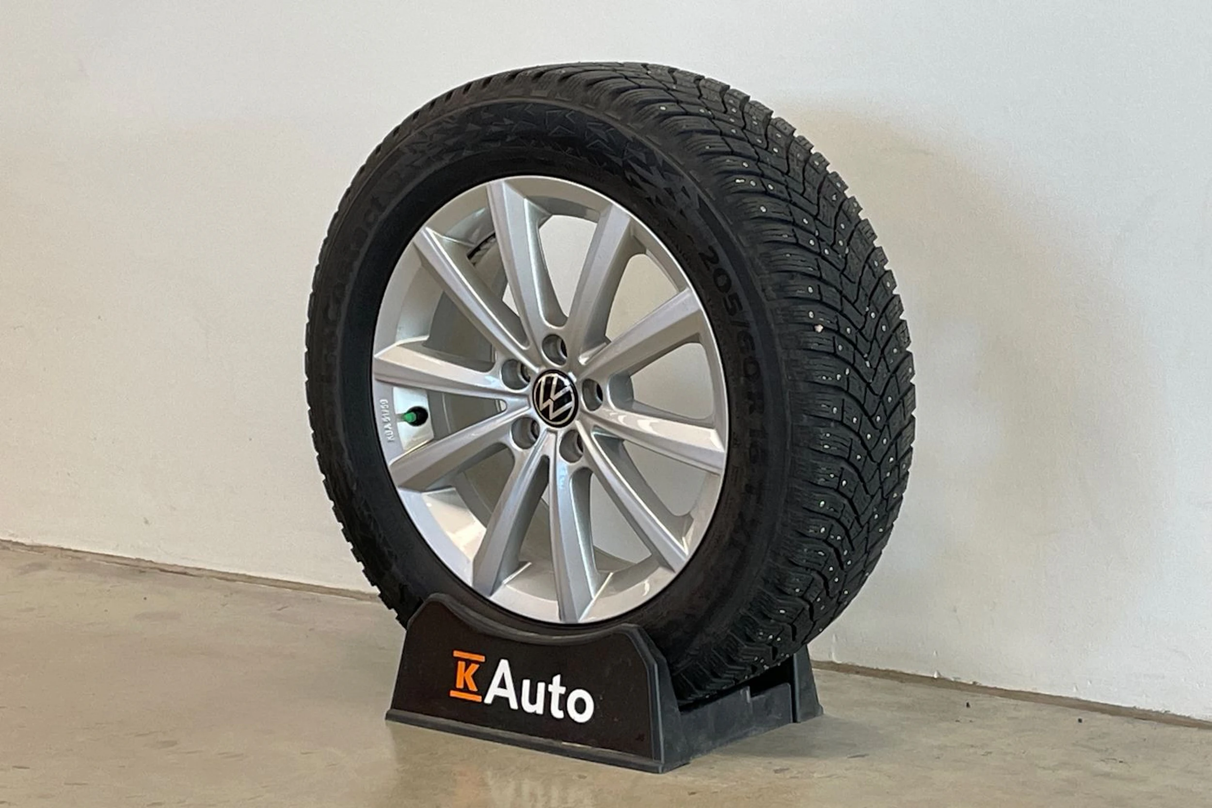 harmaa Volkswagen T-Cross 2022 kuva 10.
