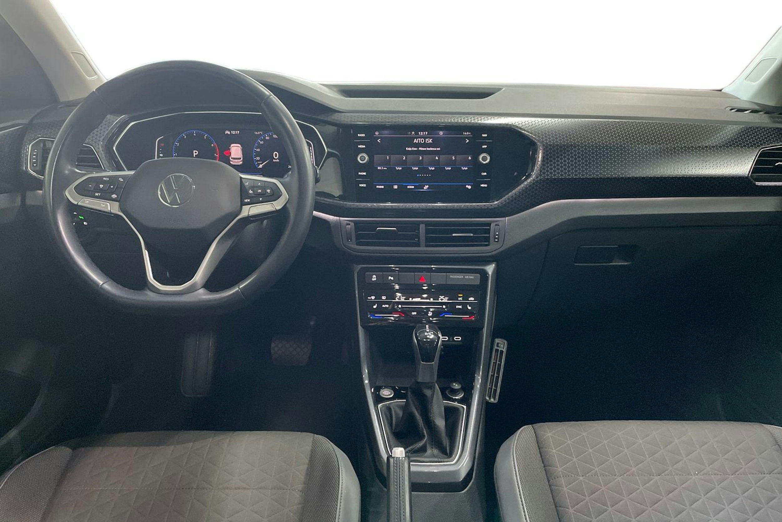 harmaa Volkswagen T-Cross 2022 kuva 9.