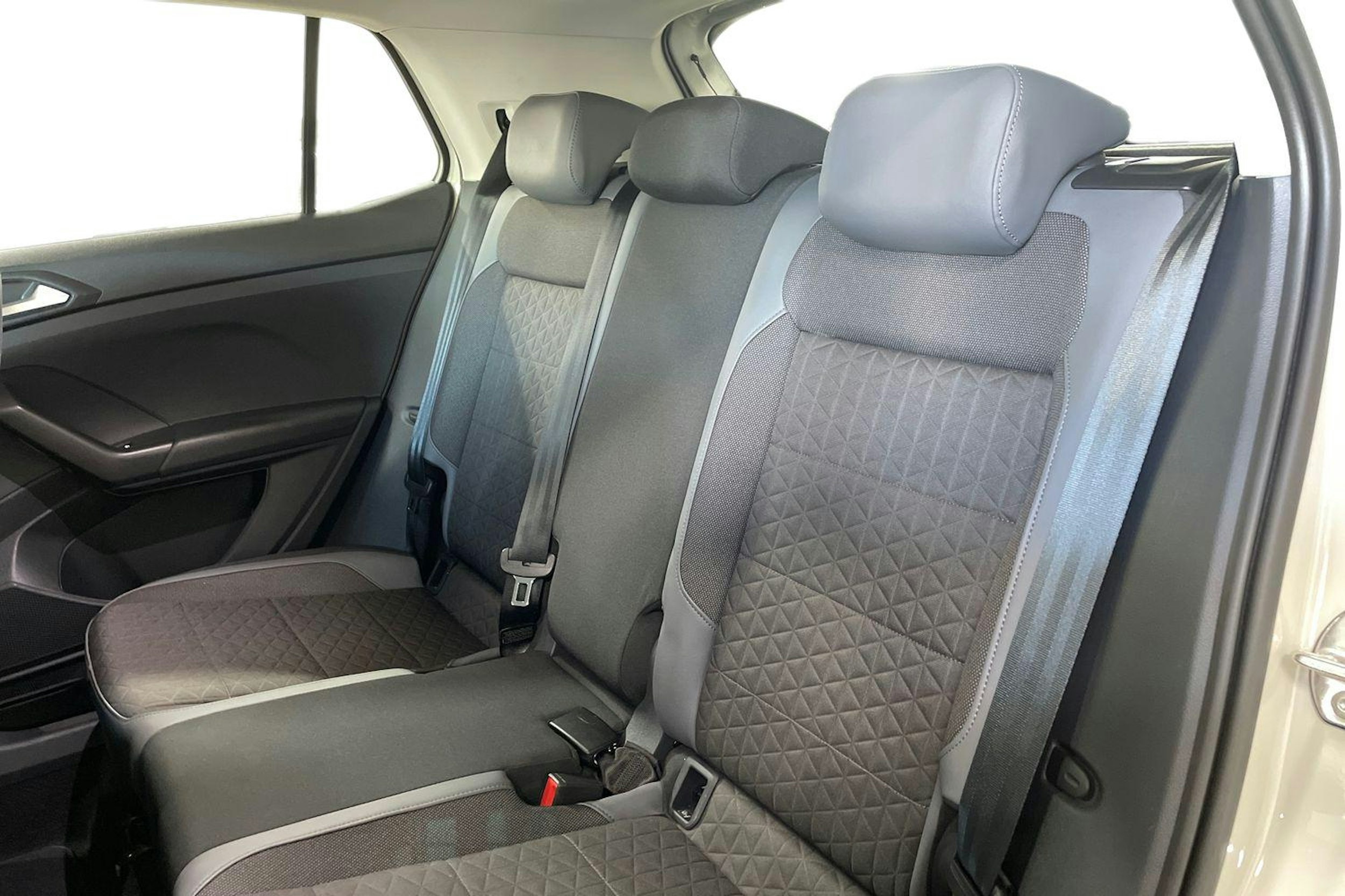 harmaa Volkswagen T-Cross 2022 kuva 10.