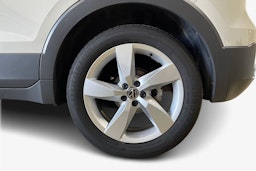 harmaa Volkswagen T-Cross 2022 kuva 11.