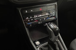 harmaa Volkswagen T-Cross 2022 kuva 25.