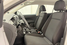 valkoinen Volkswagen T-Cross 2022 kuva 12.
