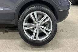 harmaa Volkswagen T-Cross 2022 kuva 10.