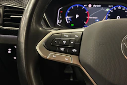 harmaa Volkswagen T-Cross 2022 kuva 13.