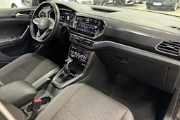 harmaa Volkswagen T-Cross 2022 kuva 24.