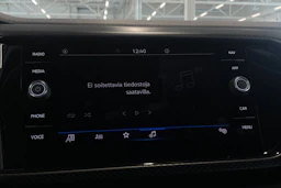 musta Volkswagen T-Cross 2022 kuva 24.