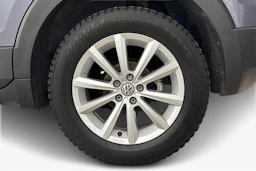 harmaa Volkswagen T-Cross 2022 kuva 9.