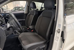 valkoinen Volkswagen T-Cross 2022 kuva 16.