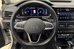 valkoinen Volkswagen T-Cross 2022 kuva 18.