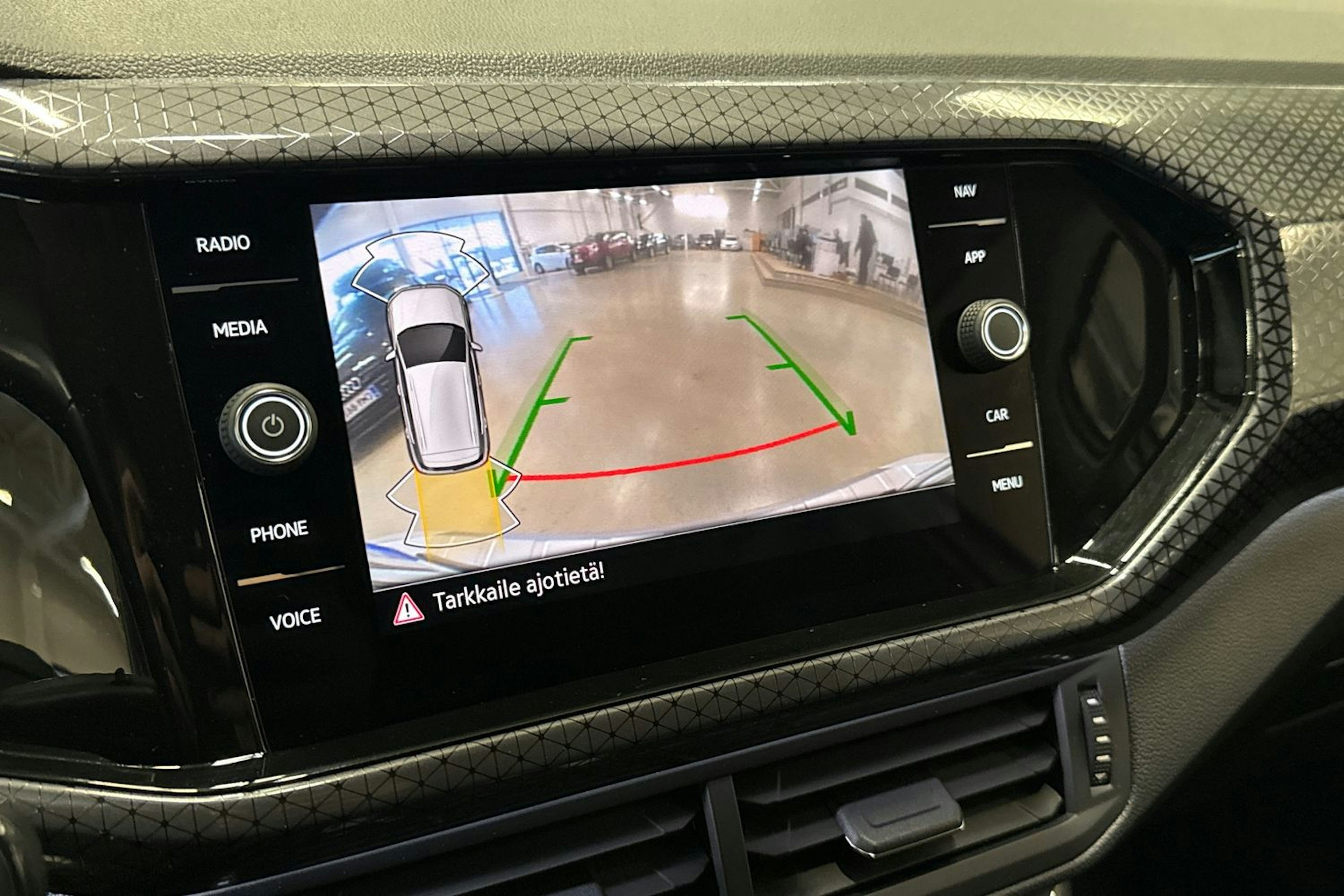 valkoinen Volkswagen T-Cross 2022 kuva 22.