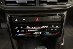 valkoinen Volkswagen T-Cross 2022 kuva 25.