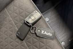 valkoinen Volkswagen T-Cross 2022 kuva 27.