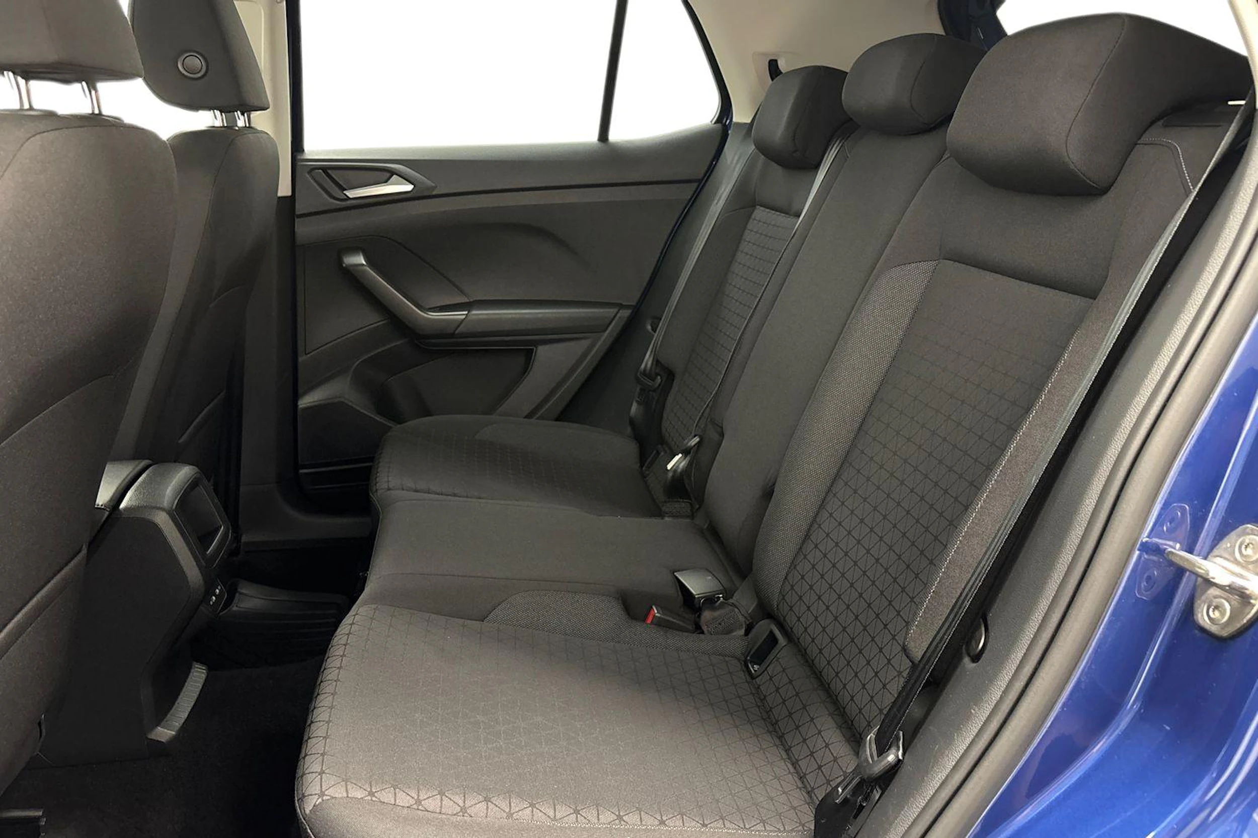sininen Volkswagen T-Cross 2022 kuva 8.