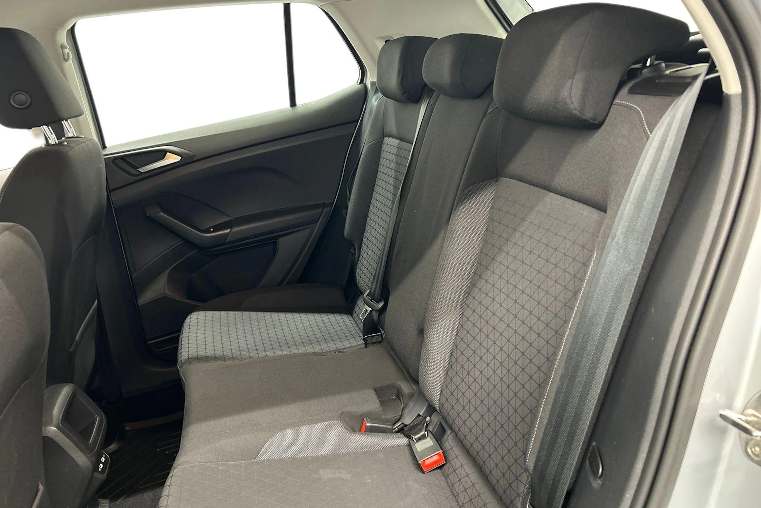 harmaa Volkswagen T-Cross 2022 kuva 8.