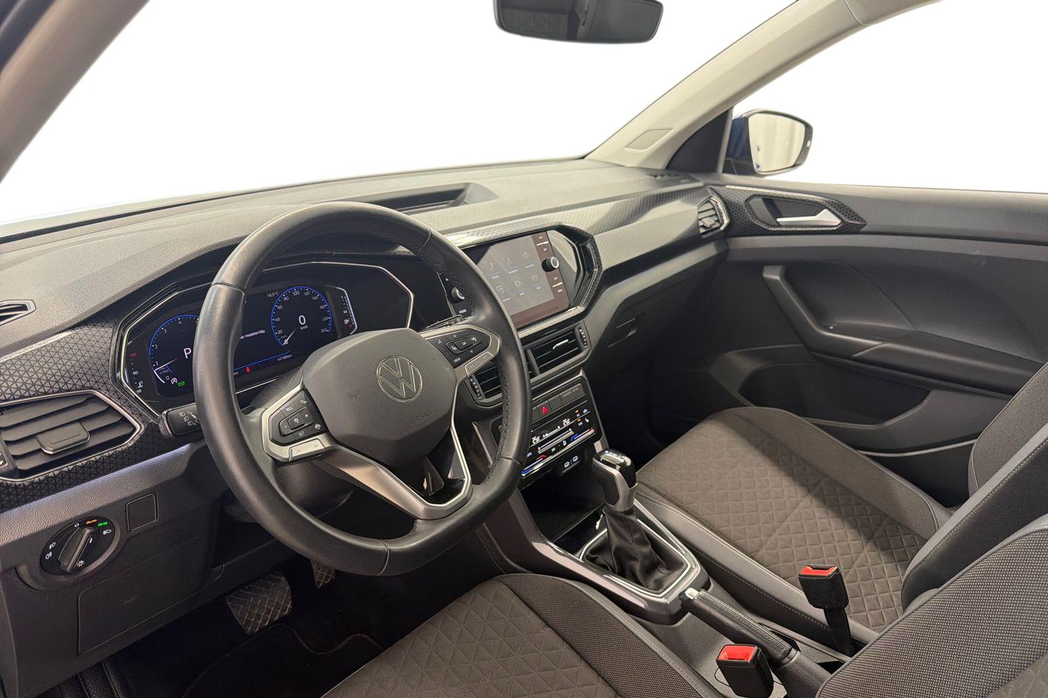 Volkswagen T-Cross 2023, photo 6/26