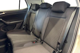 harmaa Volkswagen T-Cross 2023 kuva 8.