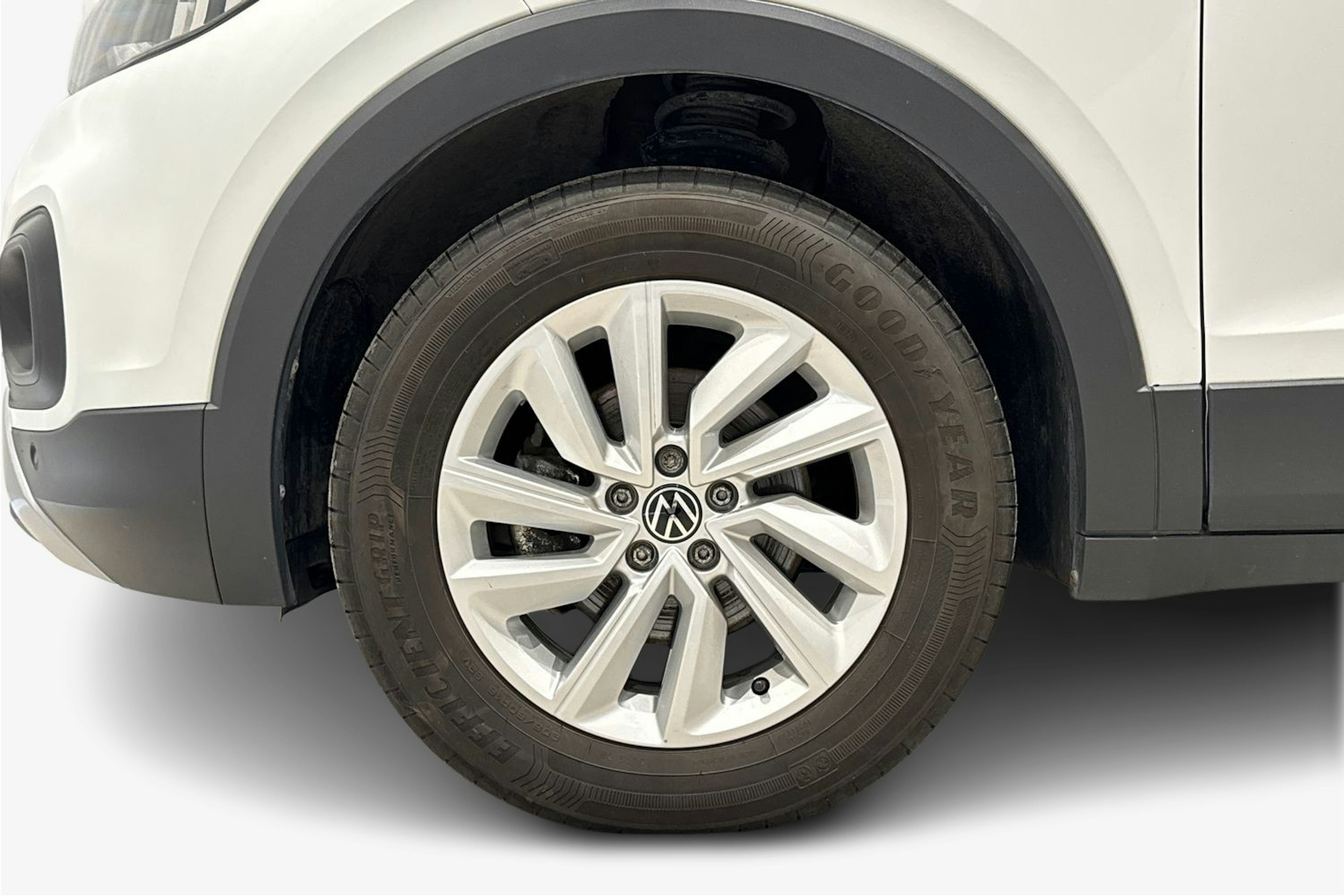 valkoinen Volkswagen T-Cross 2023 kuva 11.
