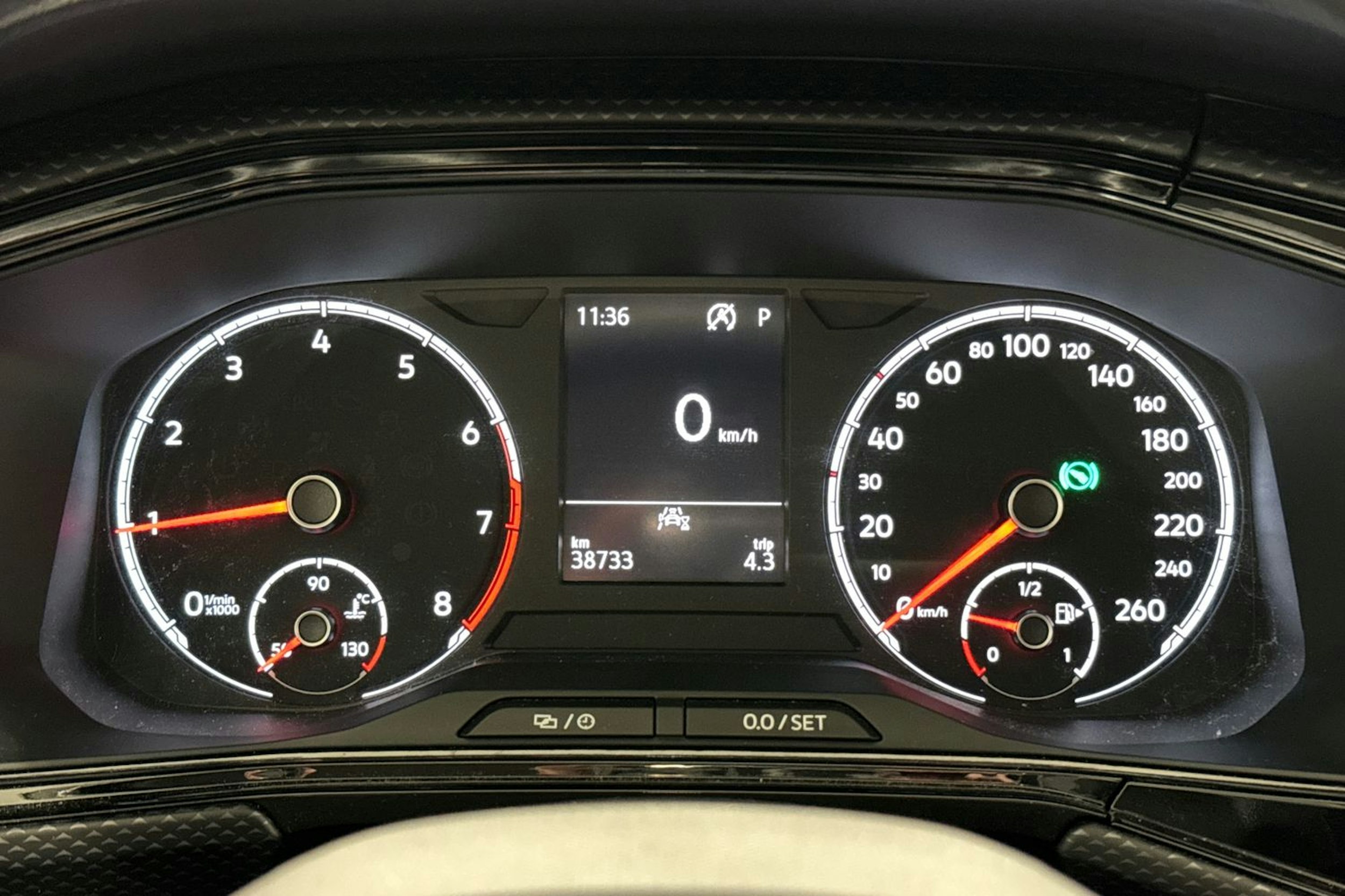 valkoinen Volkswagen T-Cross 2023 kuva 16.