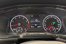 valkoinen Volkswagen T-Cross 2023 kuva 19.