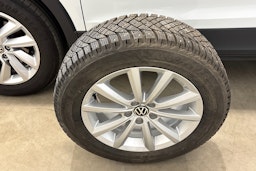 valkoinen Volkswagen T-Cross 2023 kuva 31.