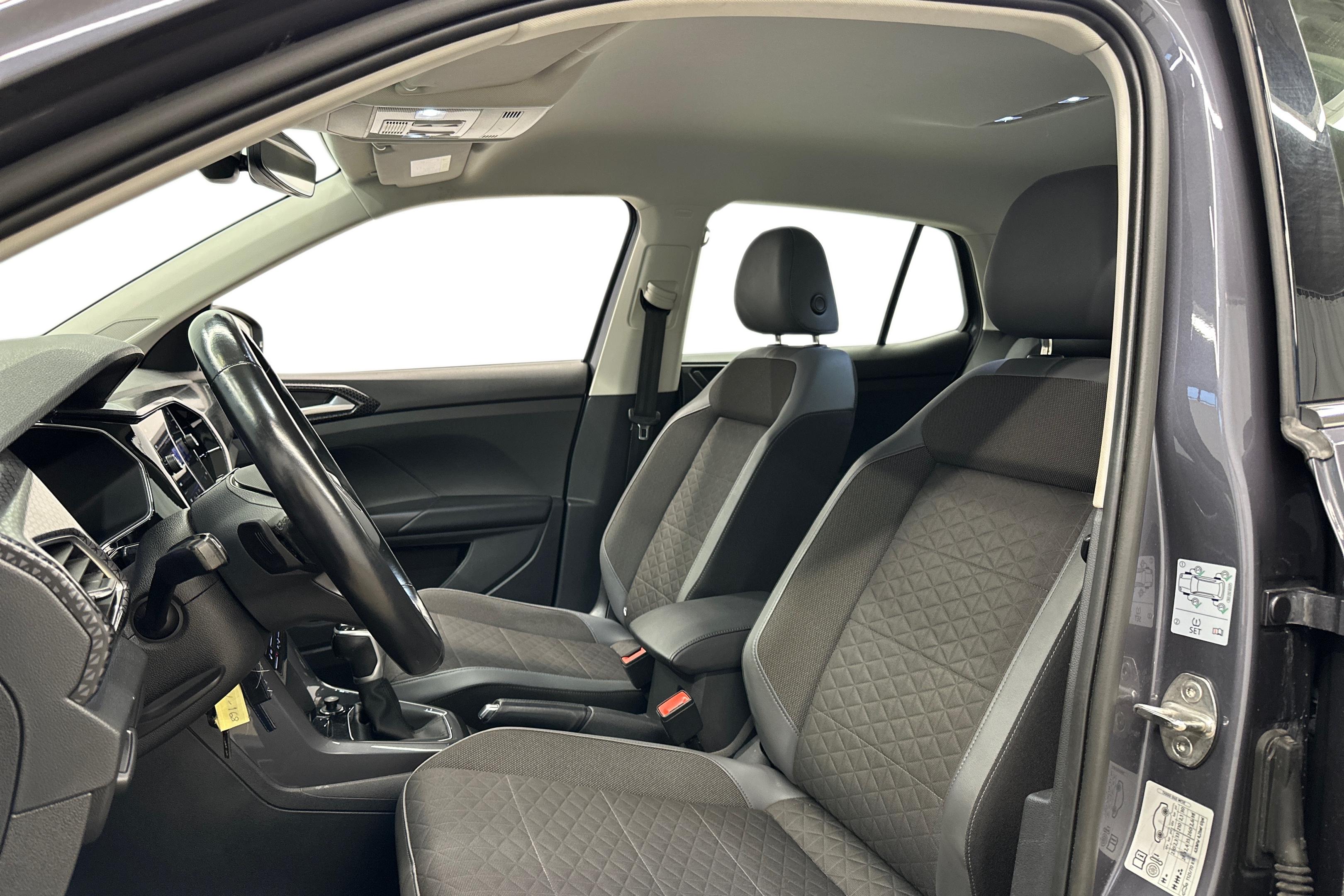 Volkswagen T-Cross 2023, bild 6/24