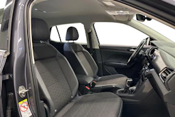 harmaa Volkswagen T-Cross 2023 kuva 7.