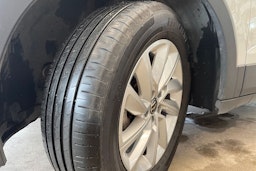 harmaa Volkswagen T-Cross 2023 kuva 13.