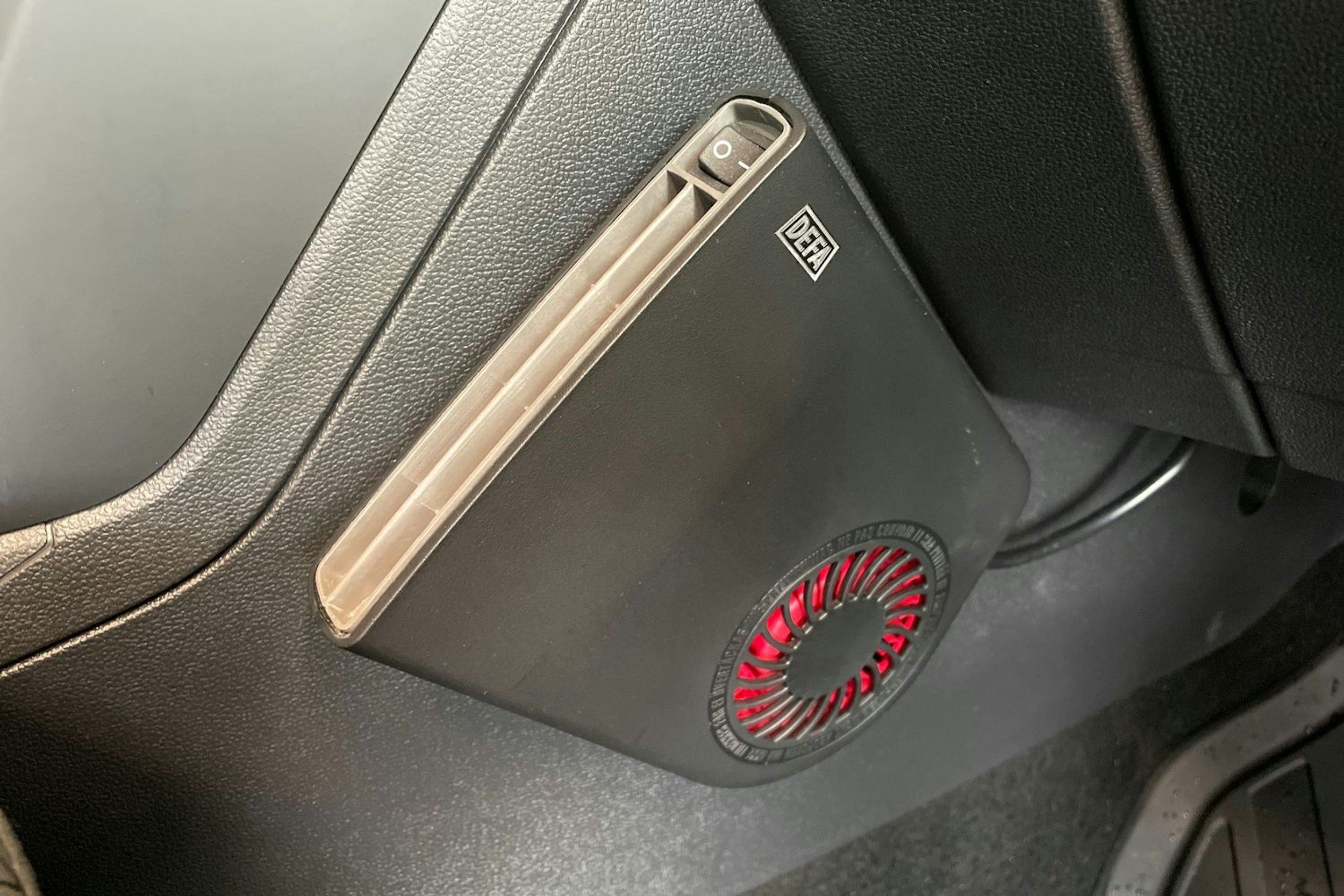 harmaa Volkswagen T-Cross 2023 kuva 21.