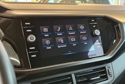valkoinen Volkswagen T-Cross 2023 kuva 14.