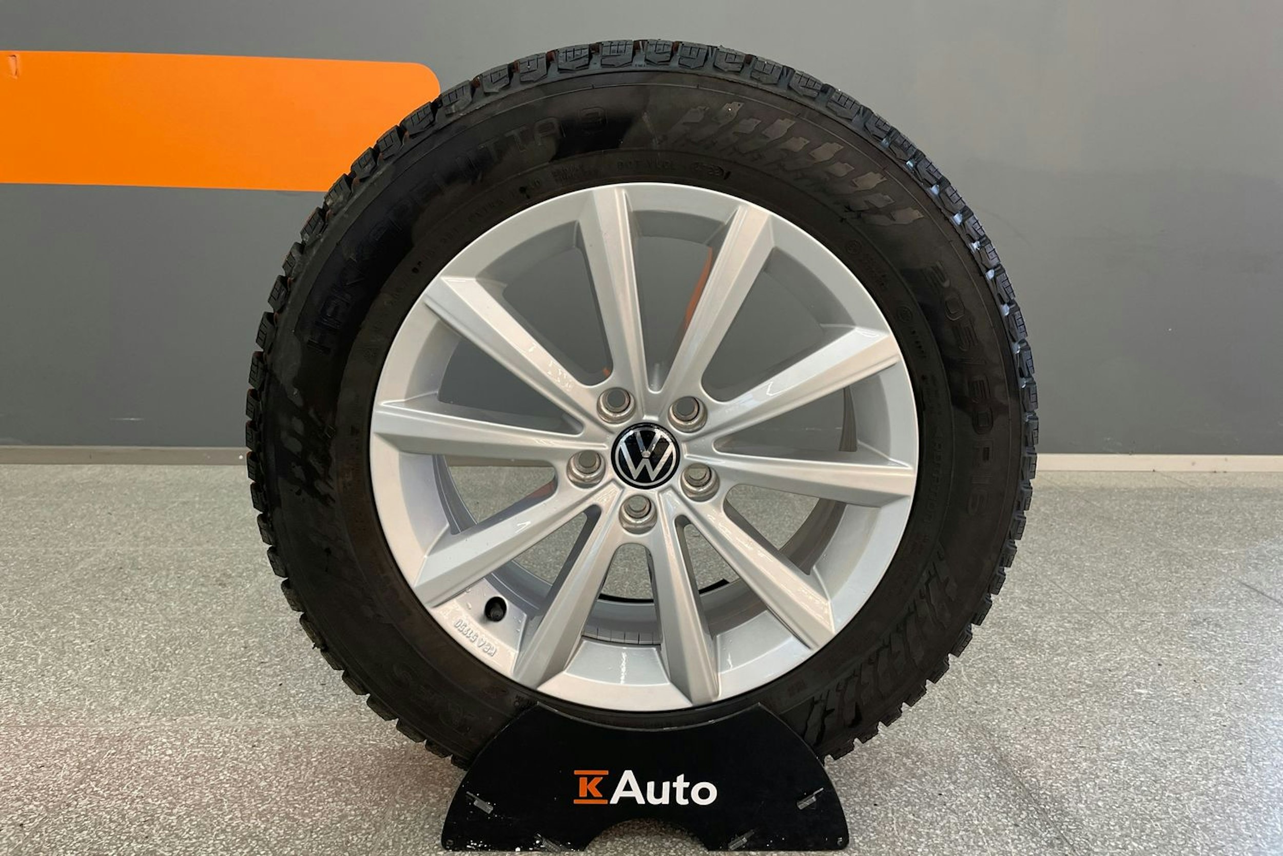valkoinen Volkswagen T-Cross 2023 kuva 18.