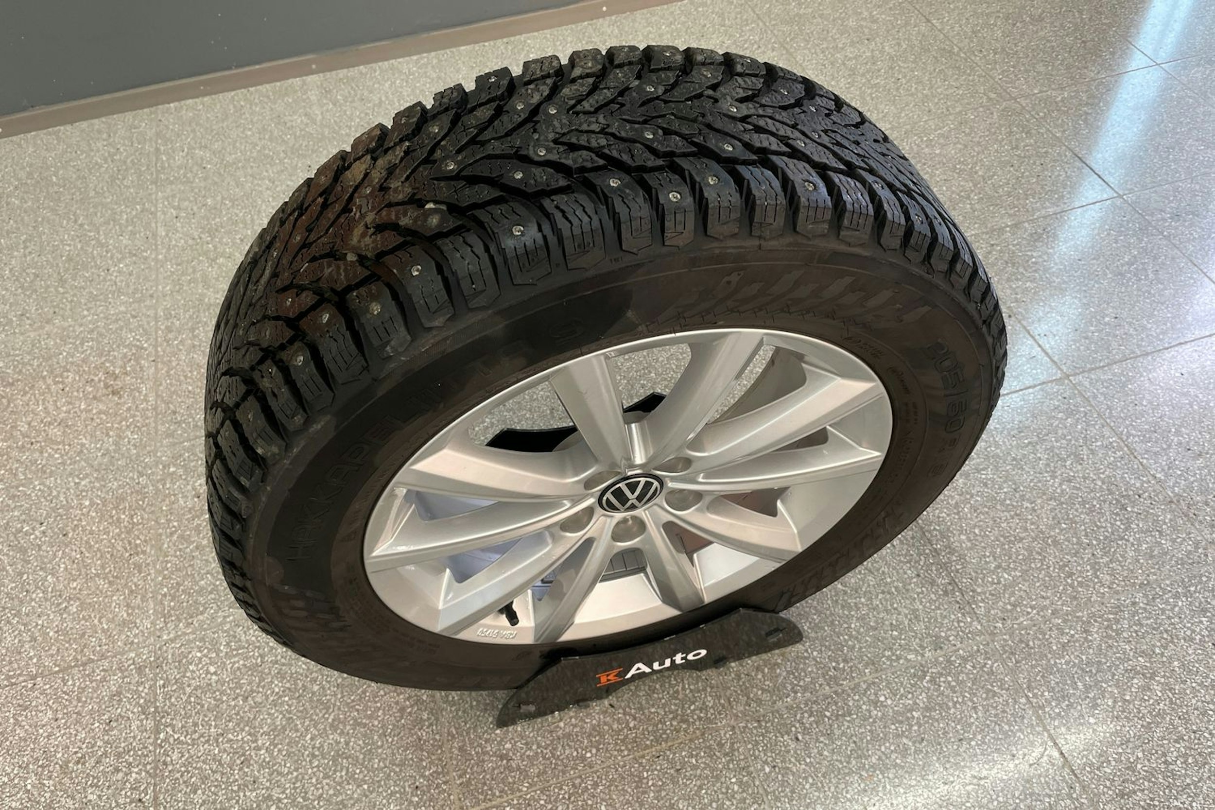 valkoinen Volkswagen T-Cross 2023 kuva 19.