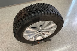 valkoinen Volkswagen T-Cross 2023 kuva 19.