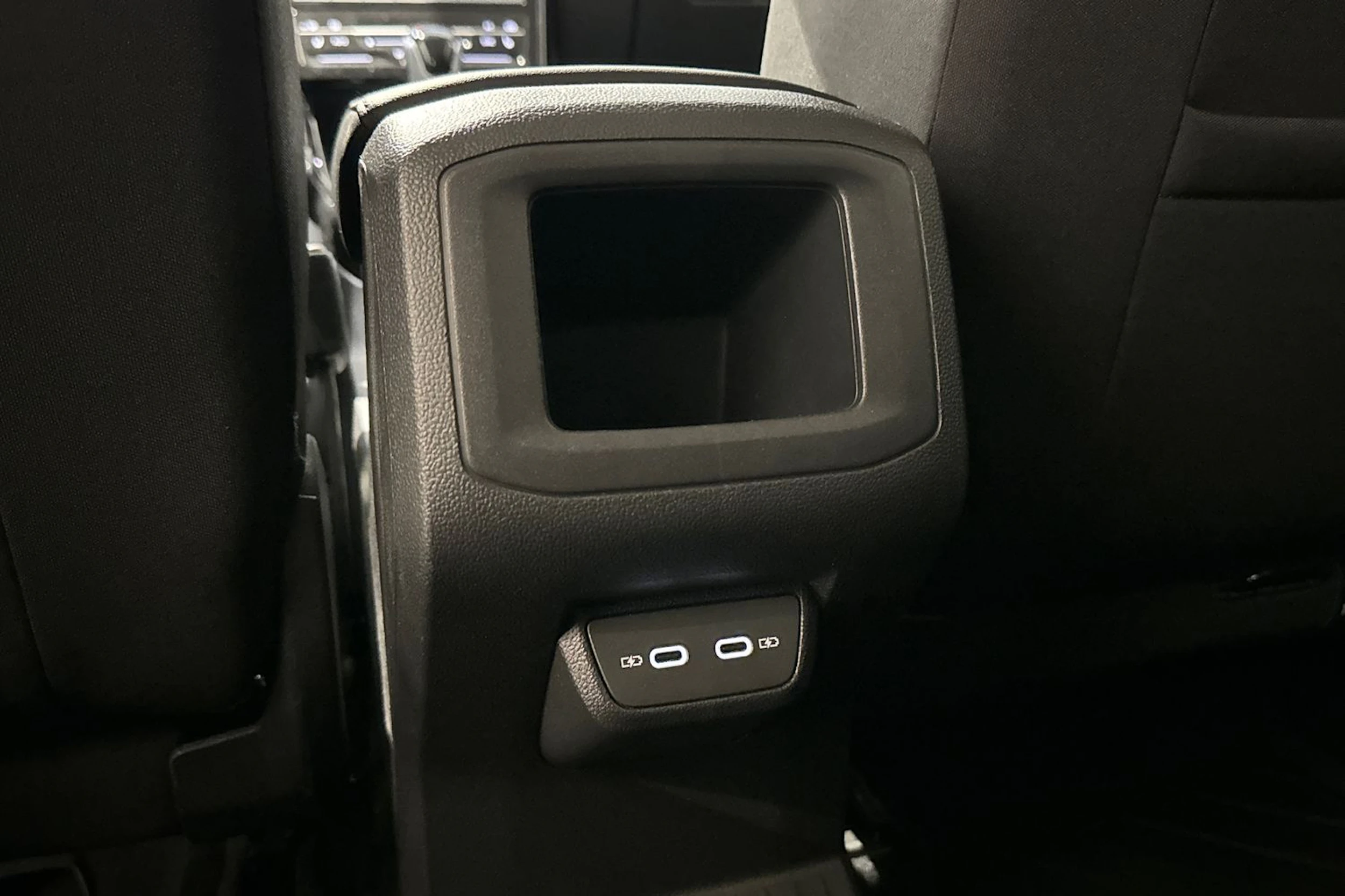 harmaa Volkswagen T-Cross 2023 kuva 13.