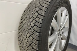 Punainen Volkswagen T-Cross 2024 kuva 23.