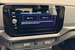 keltainen Volkswagen T-Cross 2024 kuva 22.