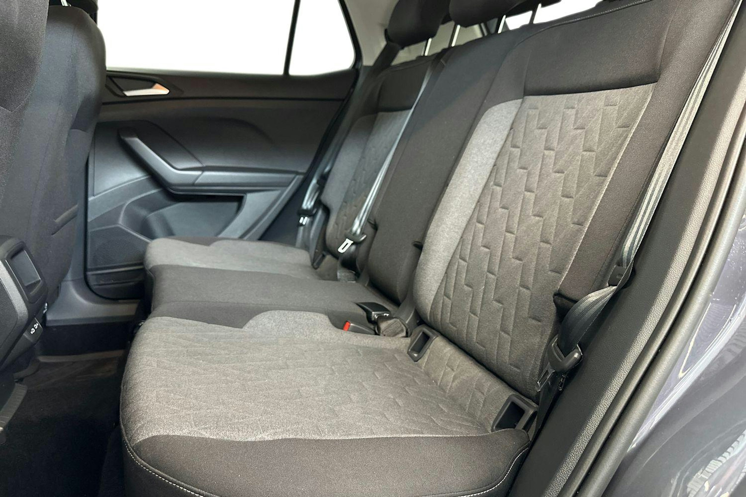 harmaa Volkswagen T-Cross 2024 kuva 10.