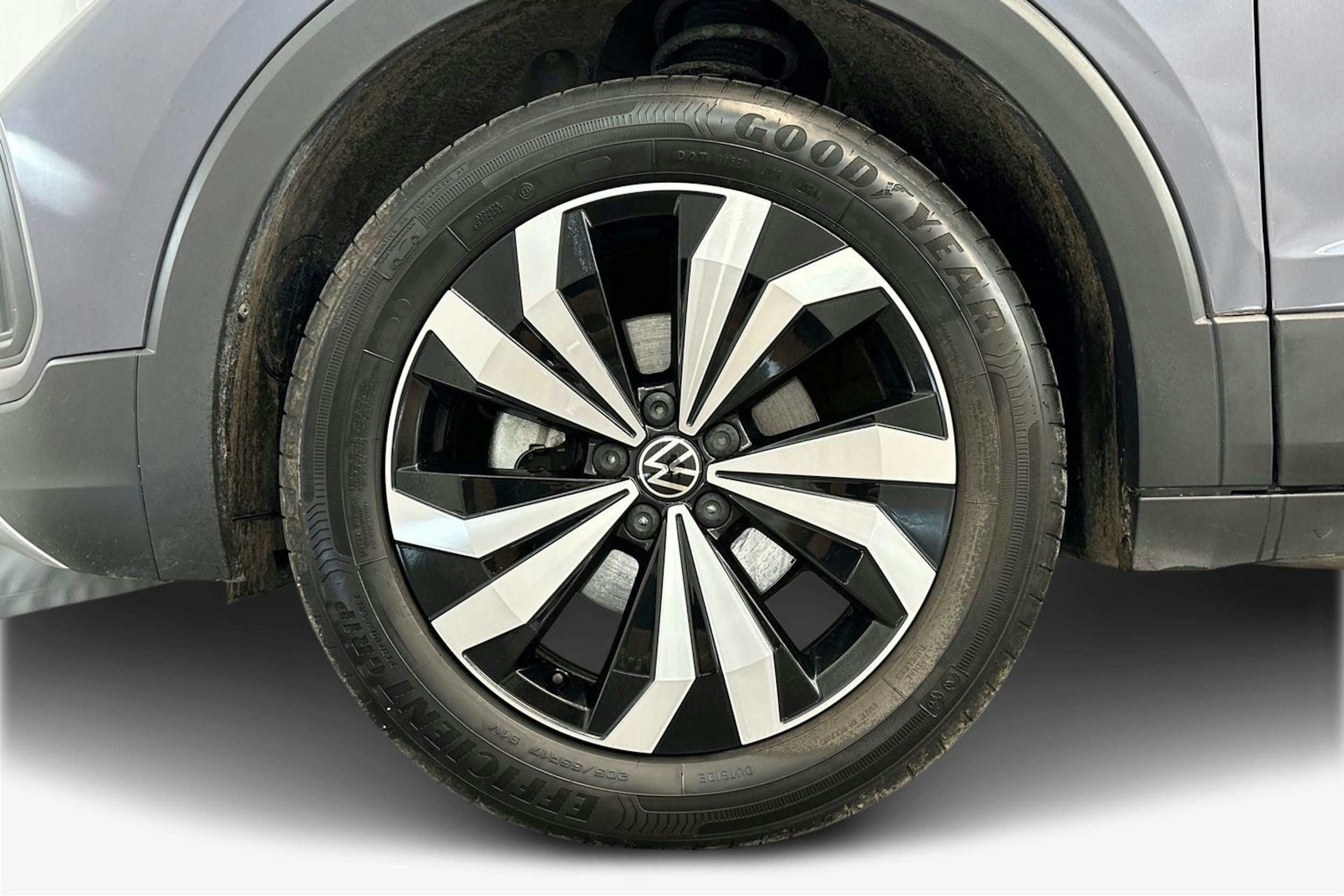 harmaa Volkswagen T-Cross 2024 kuva 11.