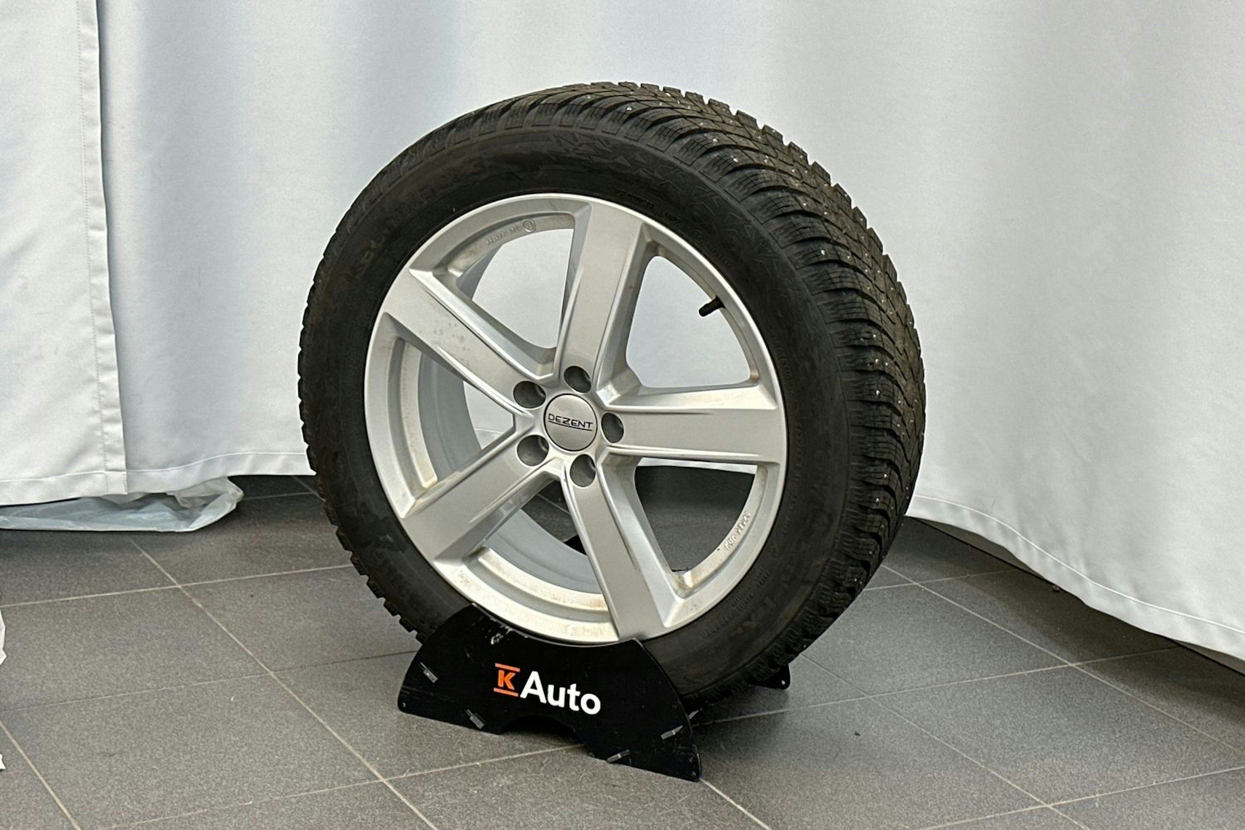 harmaa Volkswagen T-Cross 2024 kuva 14.