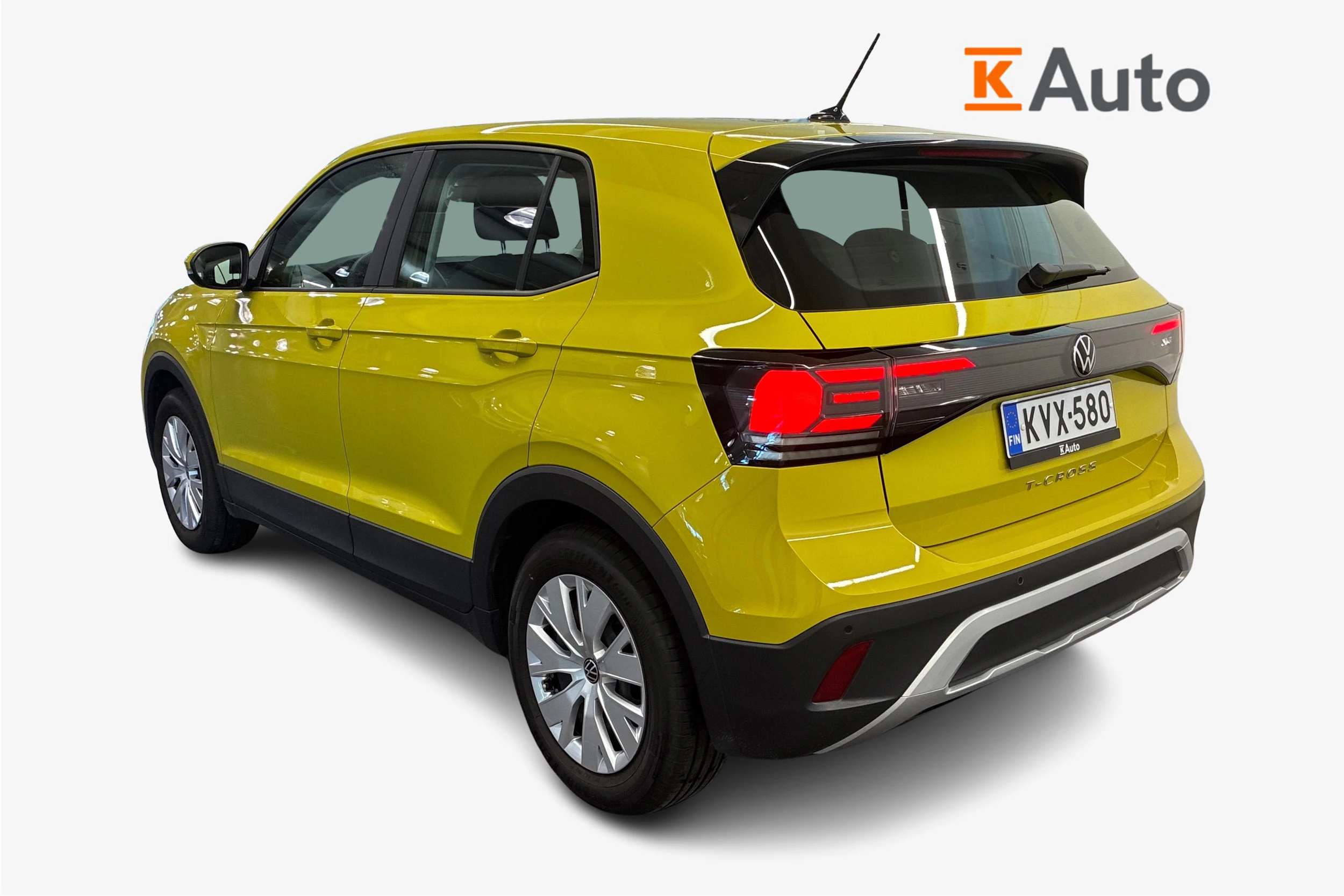 keltainen Volkswagen T-Cross 2024 kuva 2.
