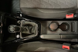 sininen Volkswagen T-Cross 2024 kuva 20.