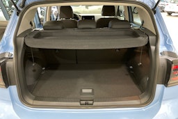 sininen Volkswagen T-Cross 2024 kuva 26.