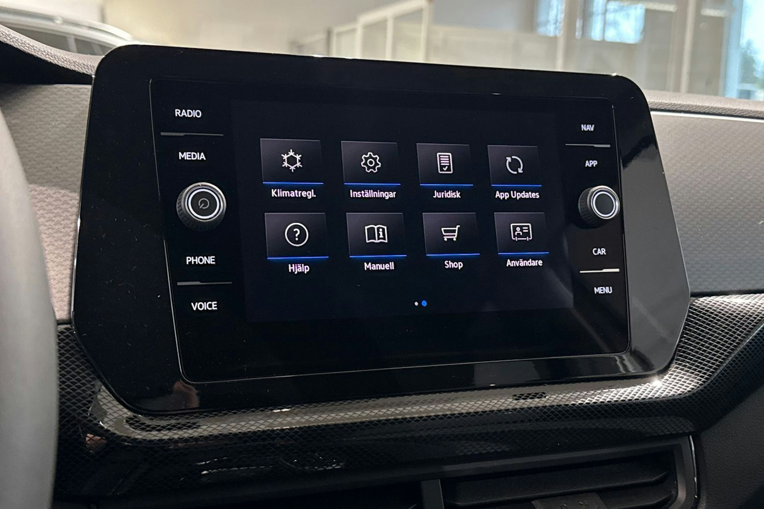 met. harmaa Volkswagen T-Cross 2025 kuva 13.