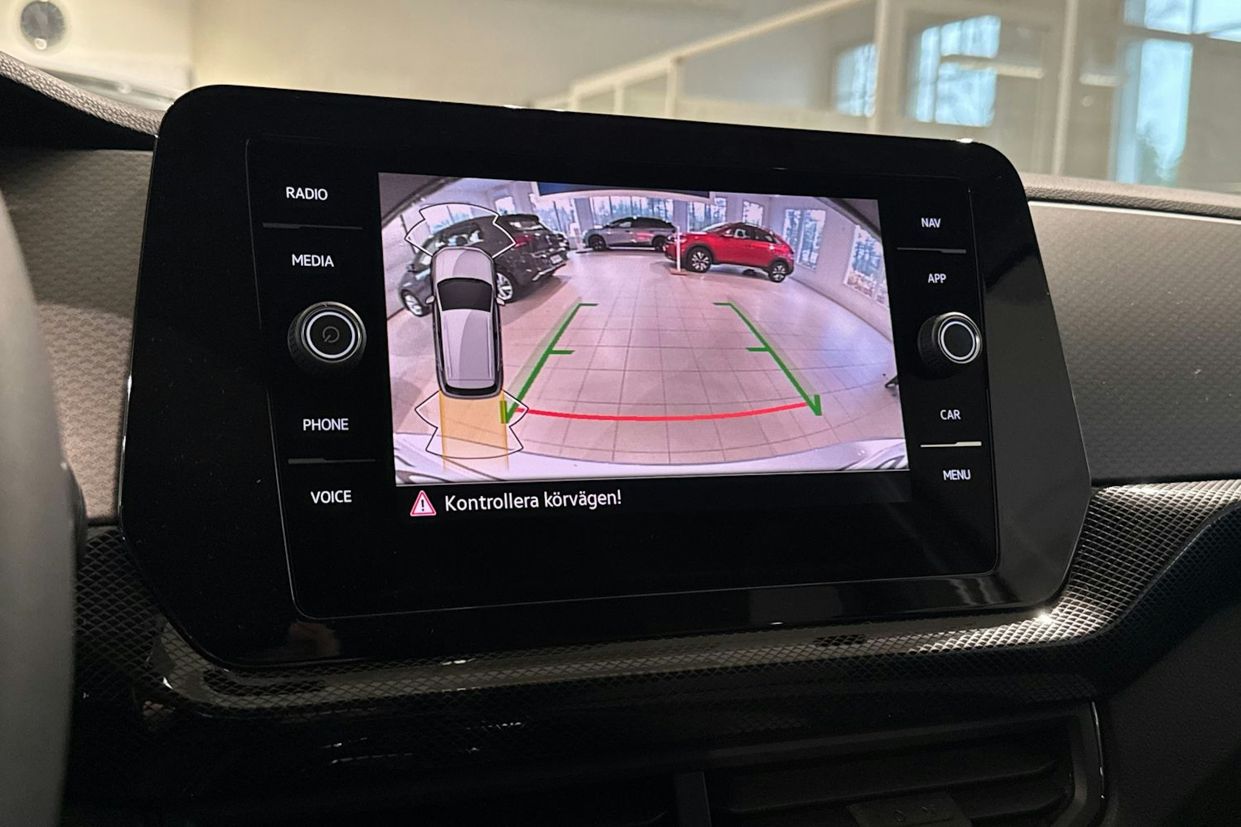 met. harmaa Volkswagen T-Cross 2025 kuva 14.