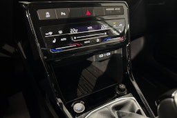 met. harmaa Volkswagen T-Cross 2025 kuva 17.