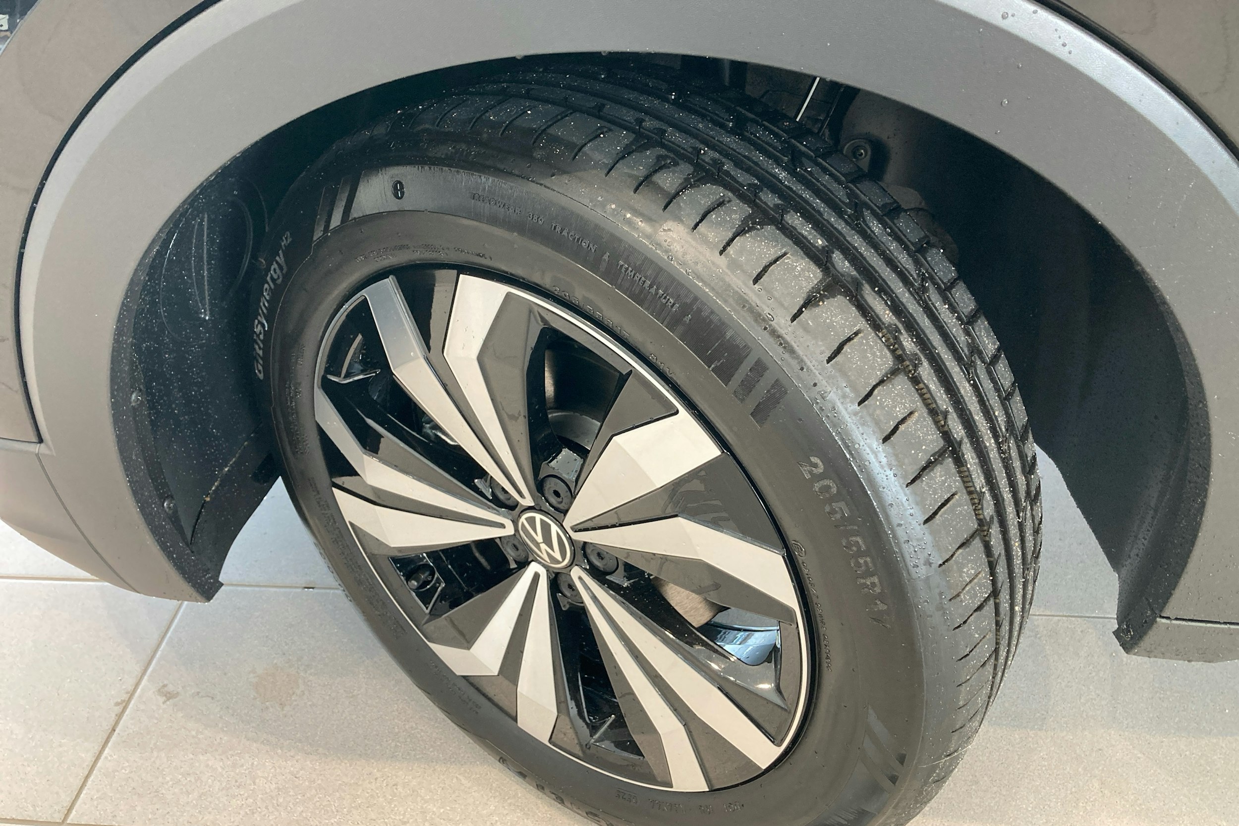 musta Volkswagen T-Cross 2025 kuva 10.