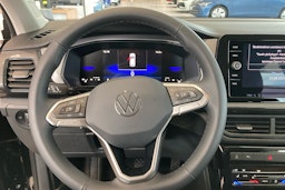 musta Volkswagen T-Cross 2025 kuva 12.