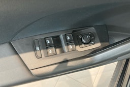 musta Volkswagen T-Cross 2025 kuva 16.