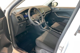 valkoinen Volkswagen T-Cross 2025 kuva 6.